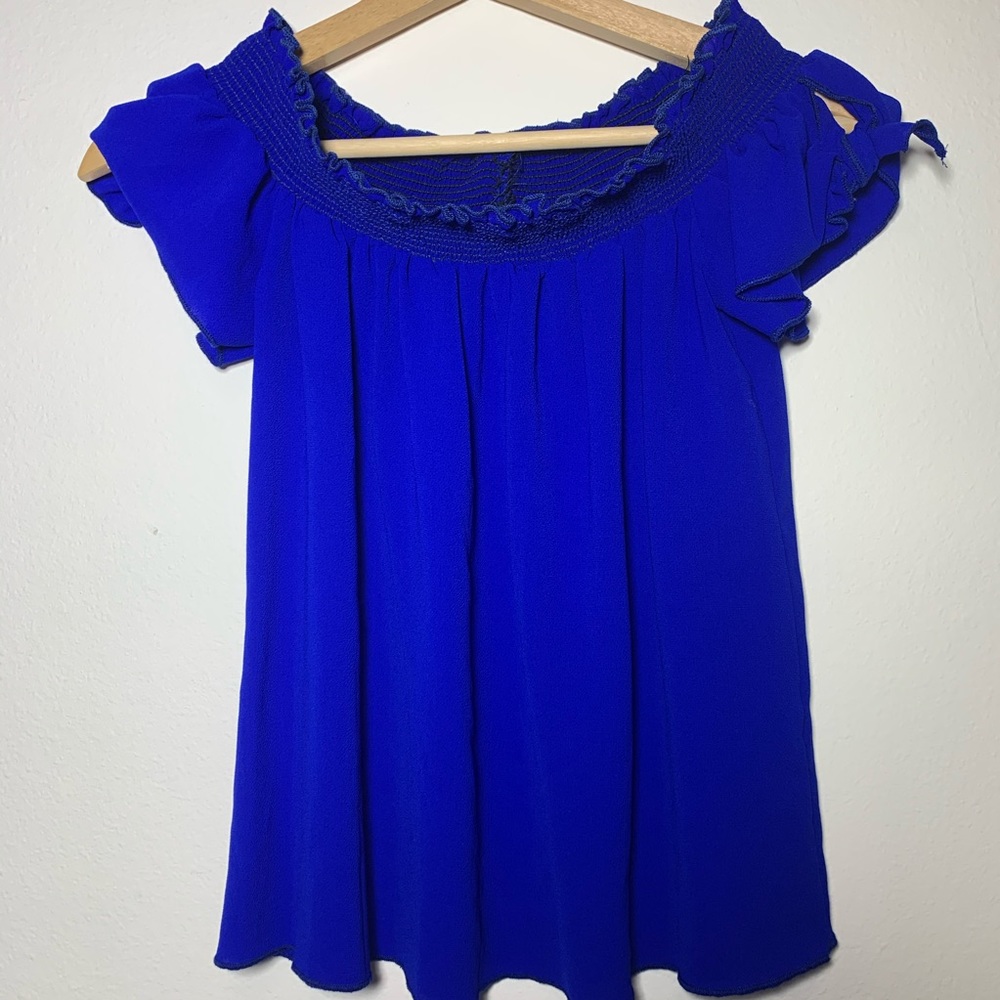 HP 🎉🎉🎉 •Vivace• Bright Blue Off Shoulder Top
